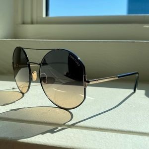 Tom Ford Oversized Dolly Sunglasses